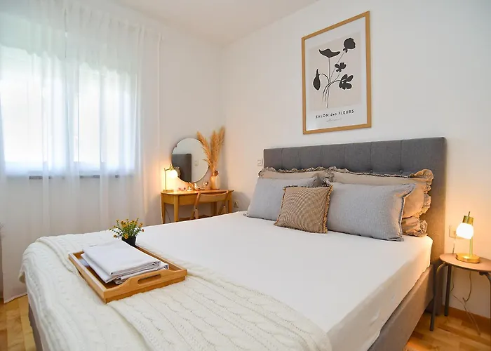 Sandra 2335 Apartamento